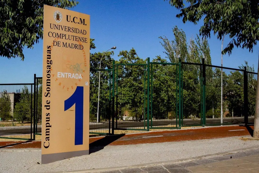 09/08/2019 Cartel de entrada al Campus de Somosaguas de la Universidad Complutense de Madrid -UCM-.
POLITICA 
Ricardo Rubio - Europa Press