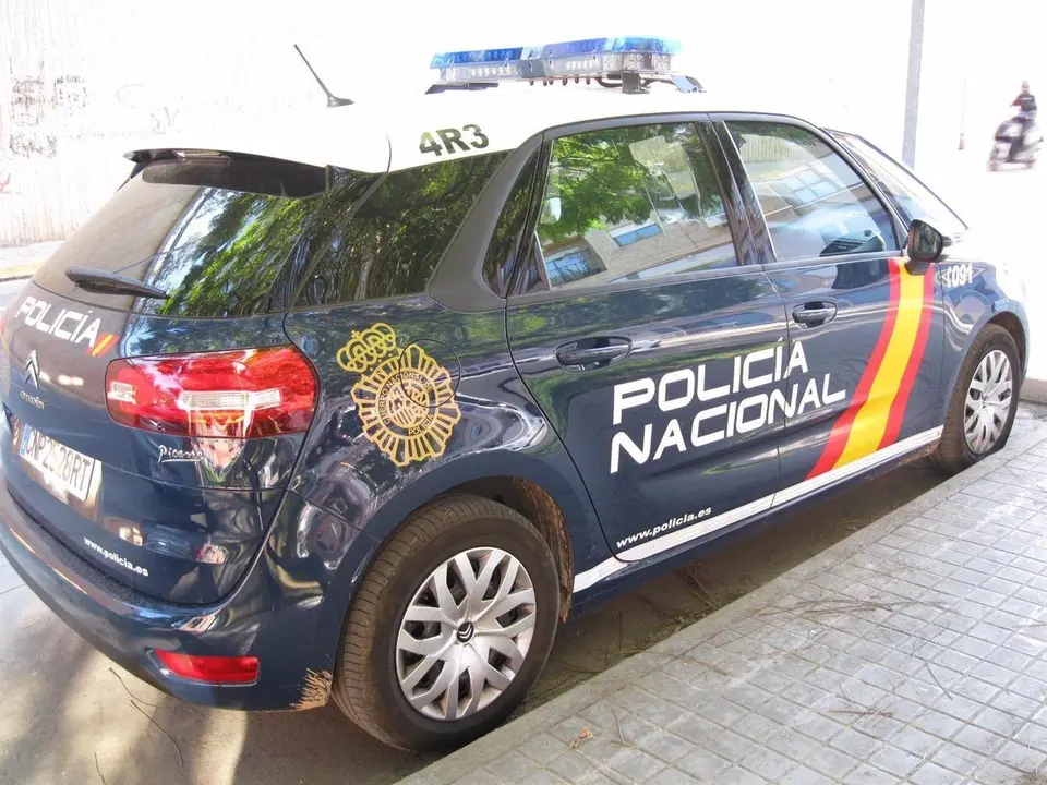 POLIC&Iacute;A NACIONAL