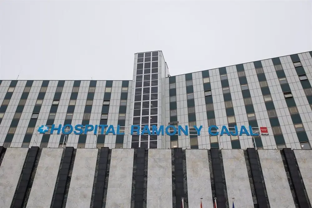 Fachada del Hospital Ram&oacute;n y Cajal de Madrid