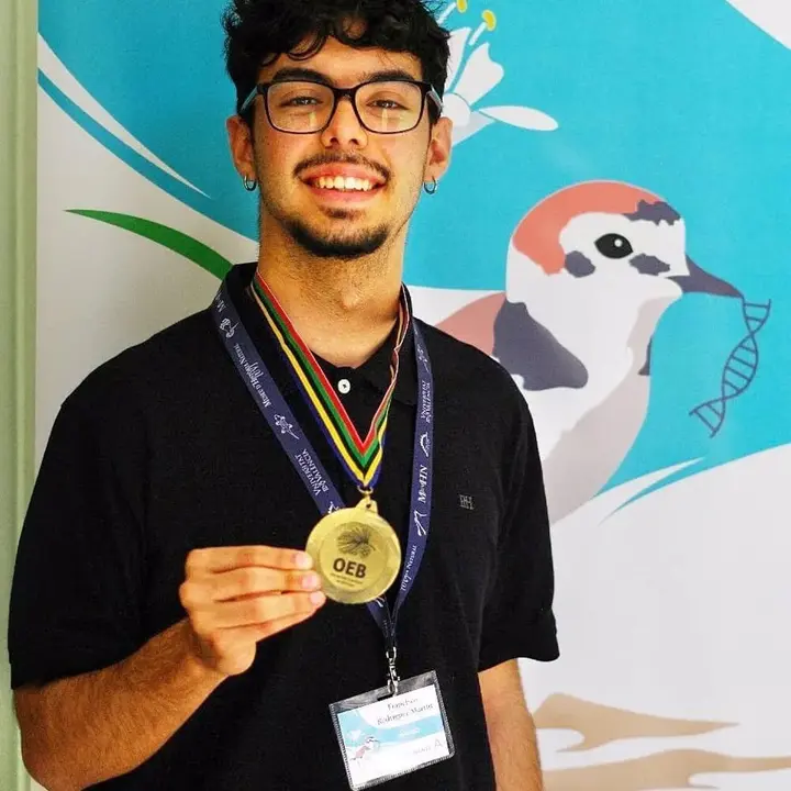 Francisco Rodr&iacute;guez Mart&iacute;n, alumno del IES Jos&eacute; Saramago de Arganda que ha ganado la medalla de la Olimpiada Nacional de Biolog&iacute;a