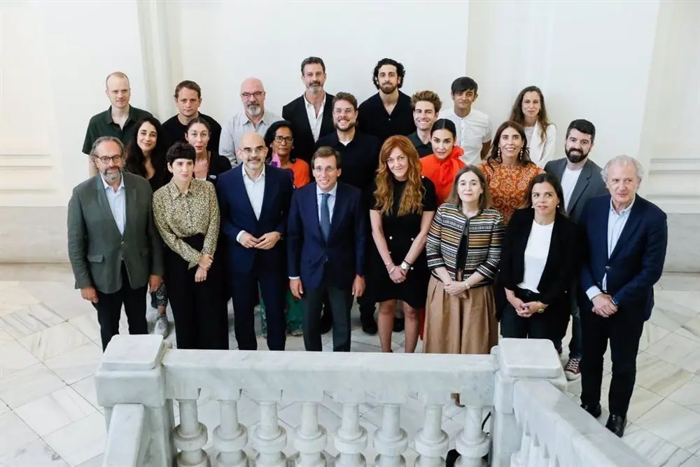 Almeida recibe en Cibeles a los ganadores en las 16 categor&iacute;as de los III Premios Ondas Globales del Podcast