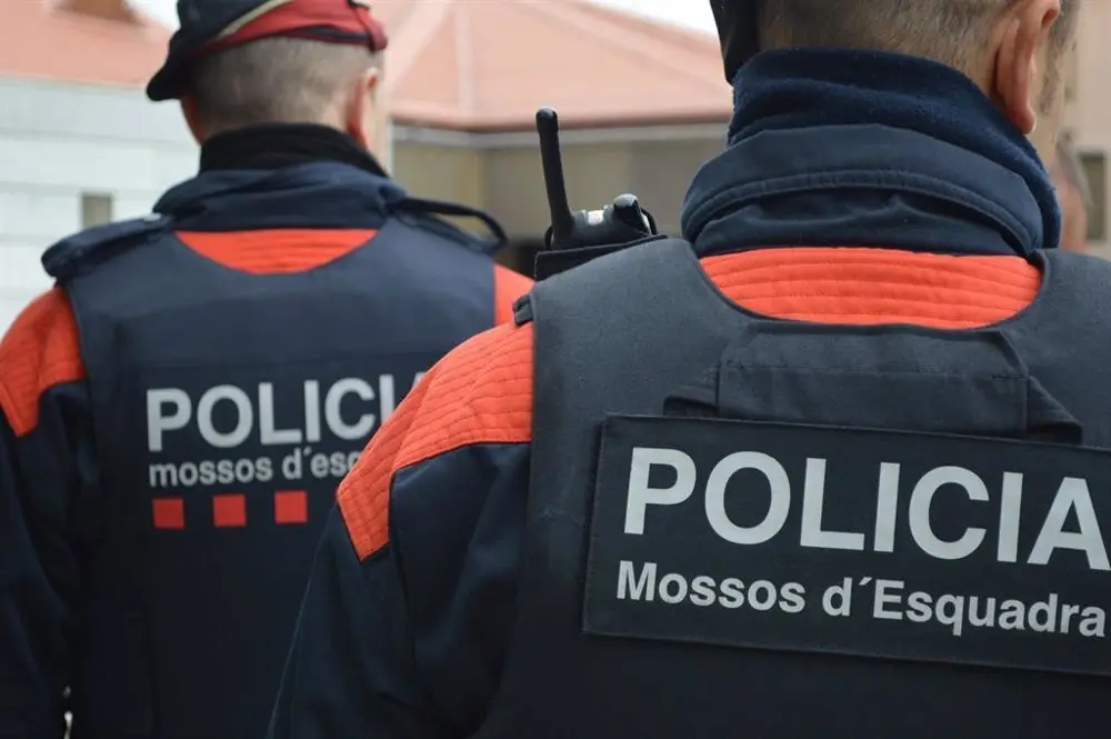 Polic&iacute;a