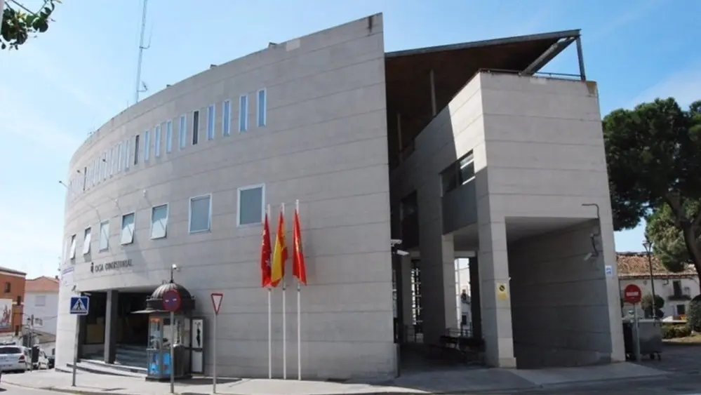 Fachada del ayuntamiento de Parla