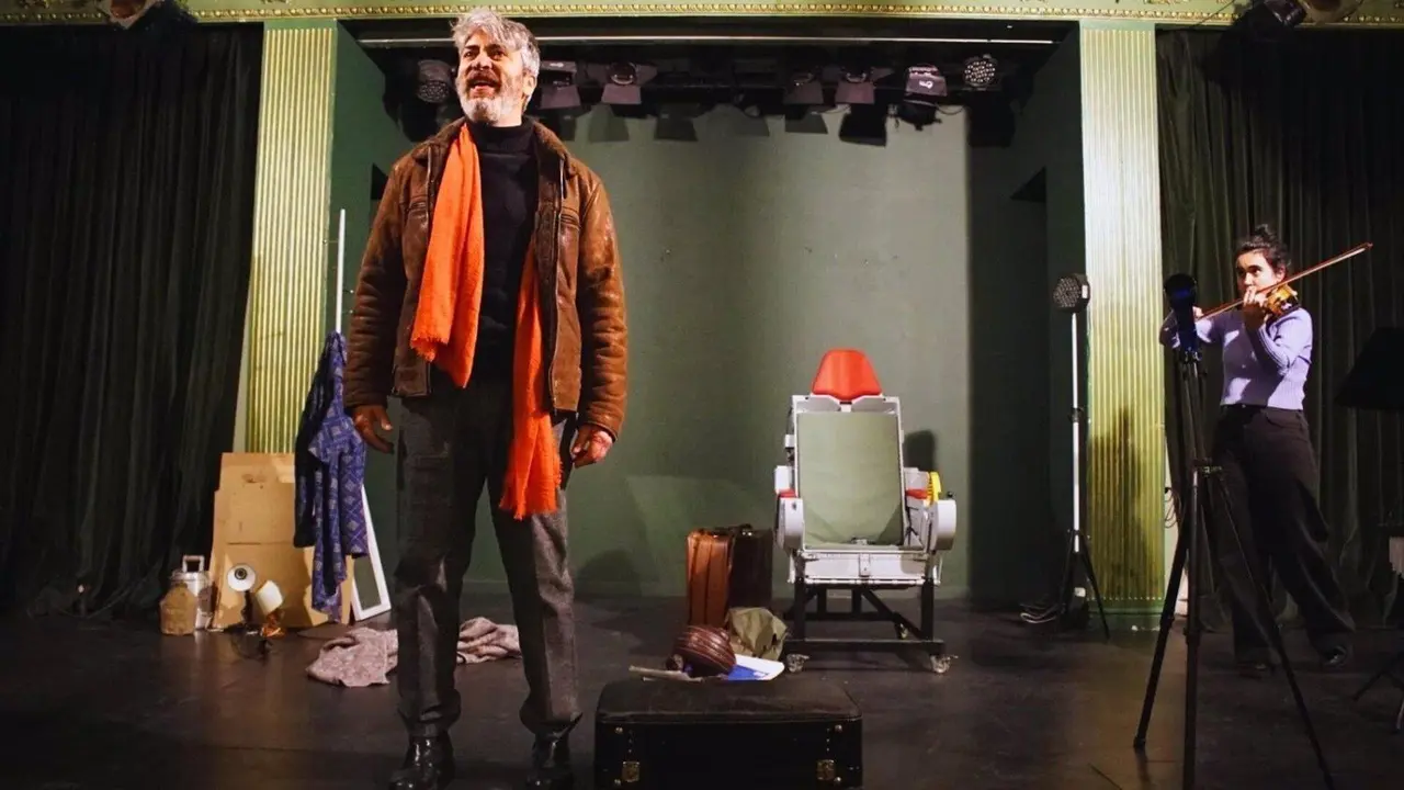 Escena de la obra 'M&aacute;s all&aacute; del Principito'