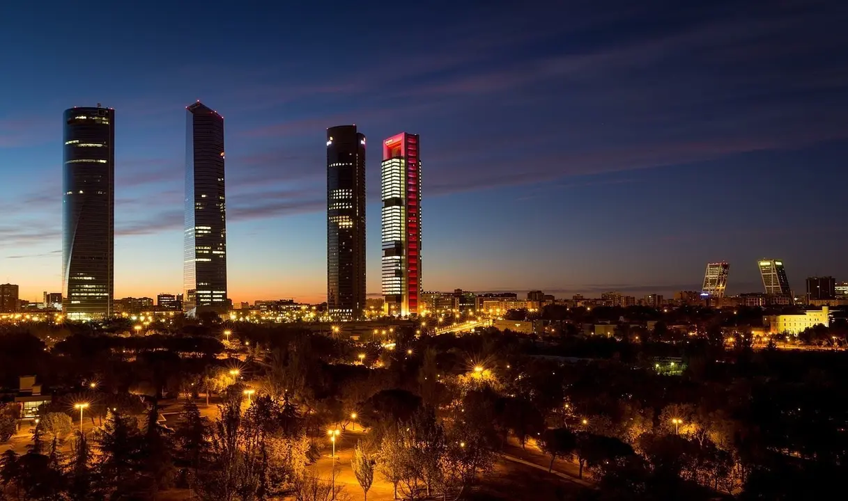 Imagen de archivo de las cuatro torres de Madrid.