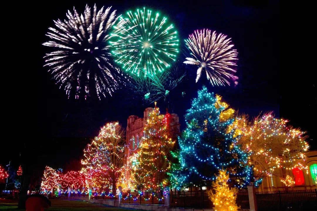 Imagen de archivo de luces de Navidad.