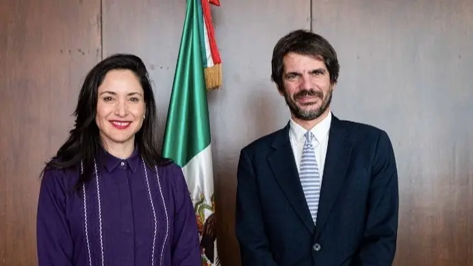 Claudia Curiel de Izca, y Ernest Urtasun.