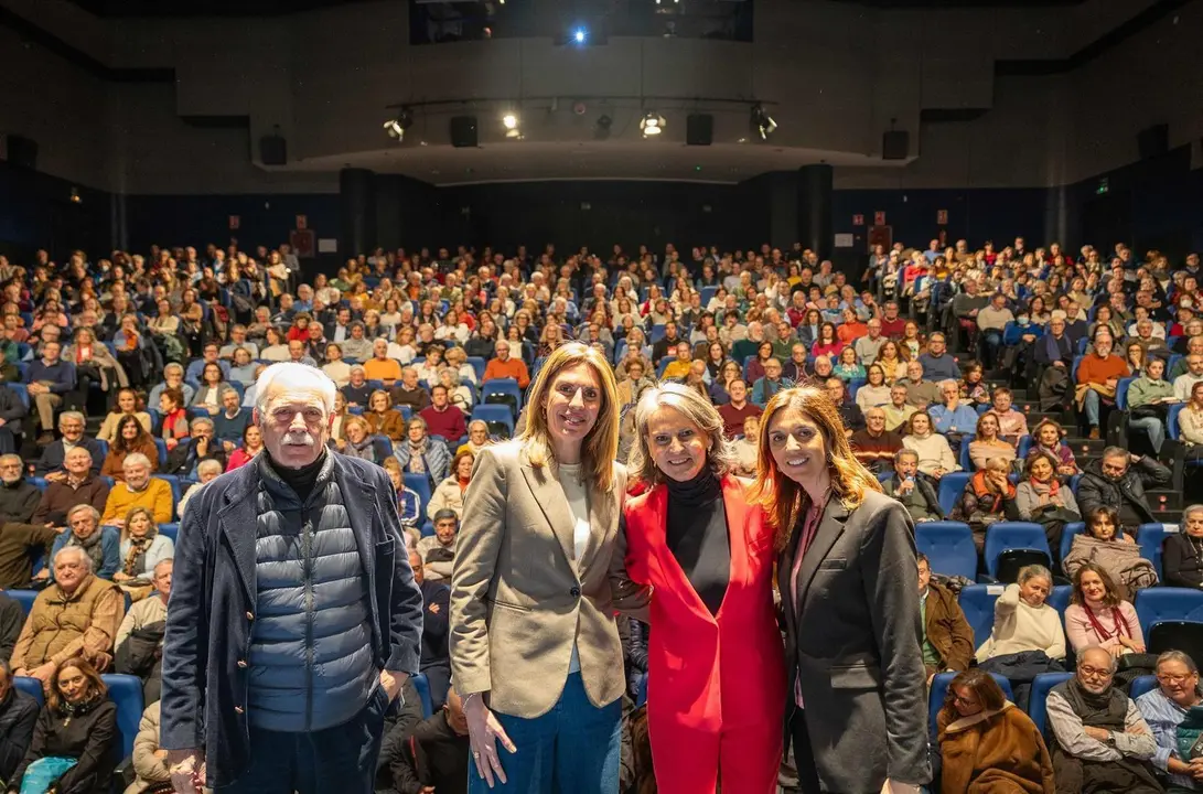 Inauguraci&oacute;n de las jornadas de novela hist&oacute;rica de Pozuelo.
