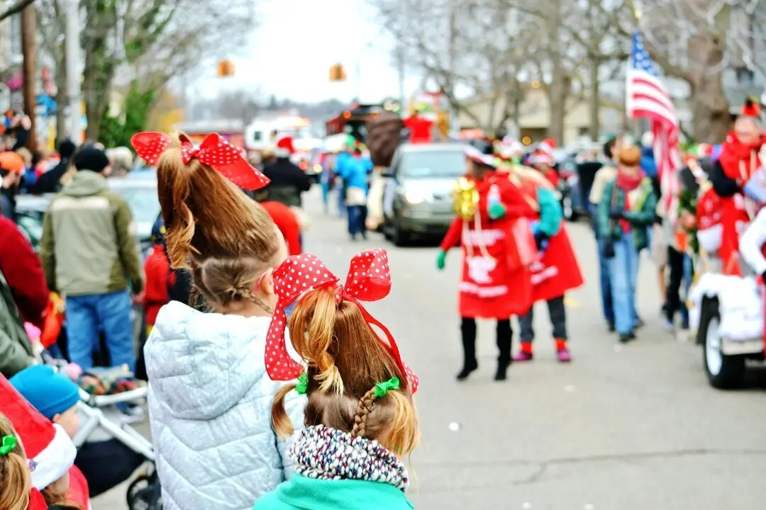 Desfile de disfraces.