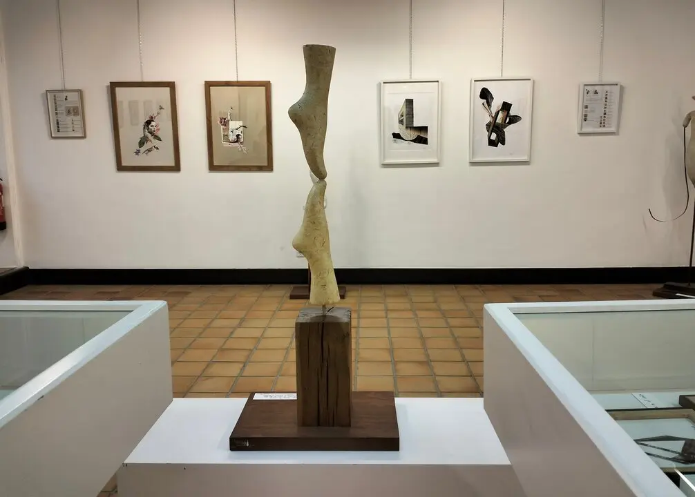 La exposici&oacute;n de 'Mundos Ingr&aacute;vidos'. Imagen cedida por Berta Munin.