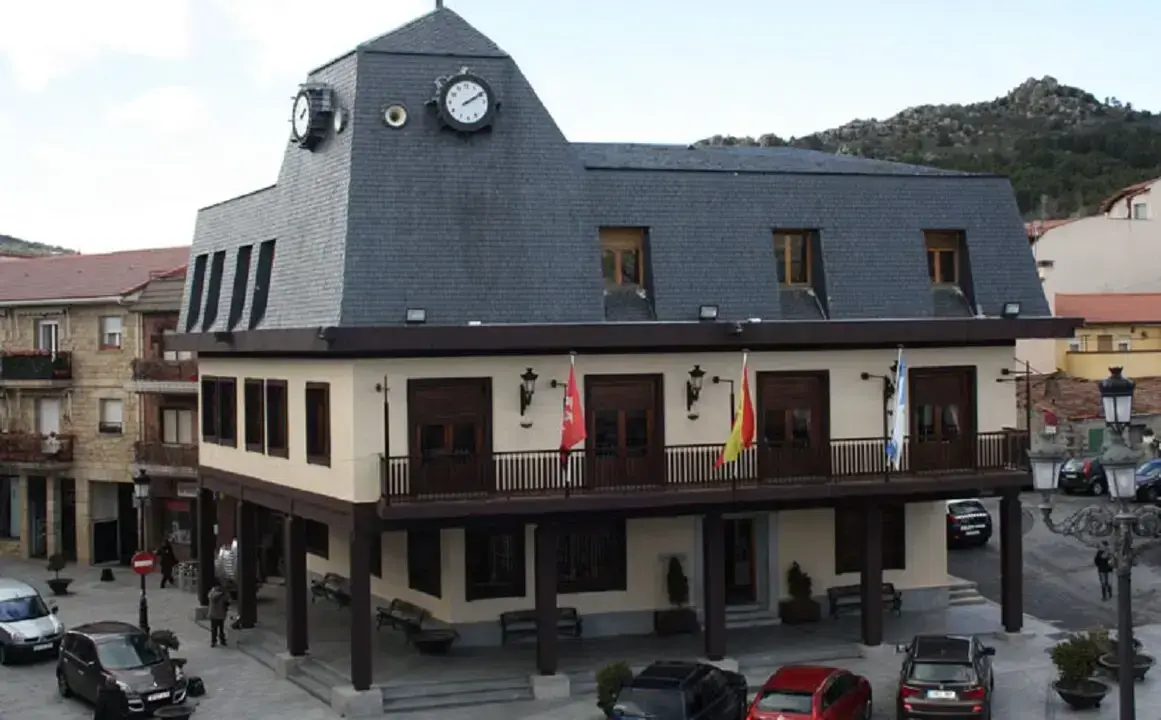 Ayuntamiento de Becerril de la Sierra.