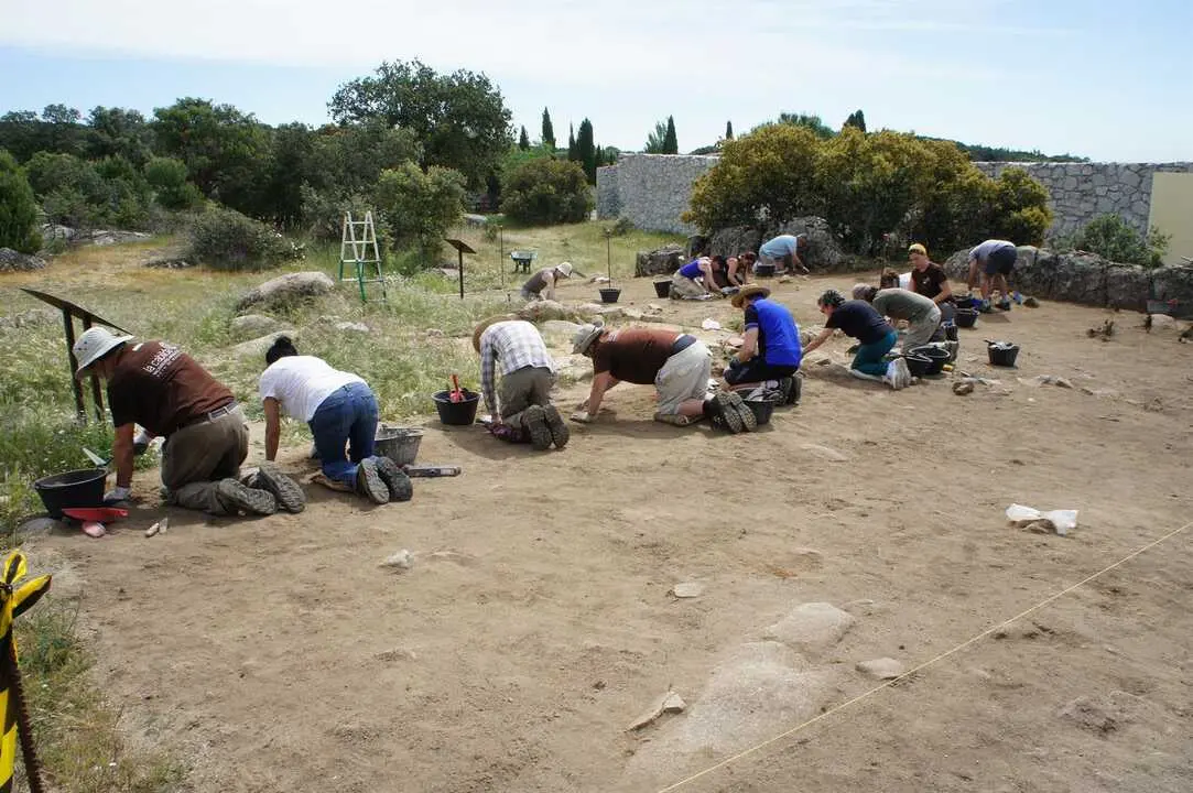 La Cabilda, excavaci&oacute;n arqueol&oacute;gica. Imagen del Ayuntamiento de Hoyo de Manzanares.
