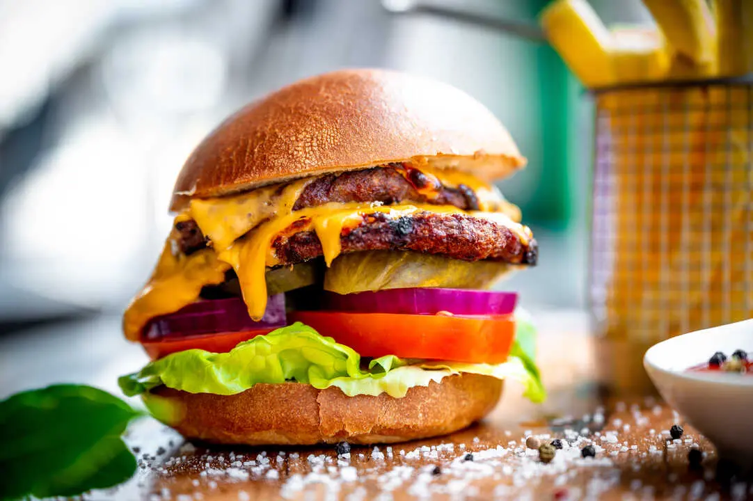 Imagen de archivo de una hamburguesa.