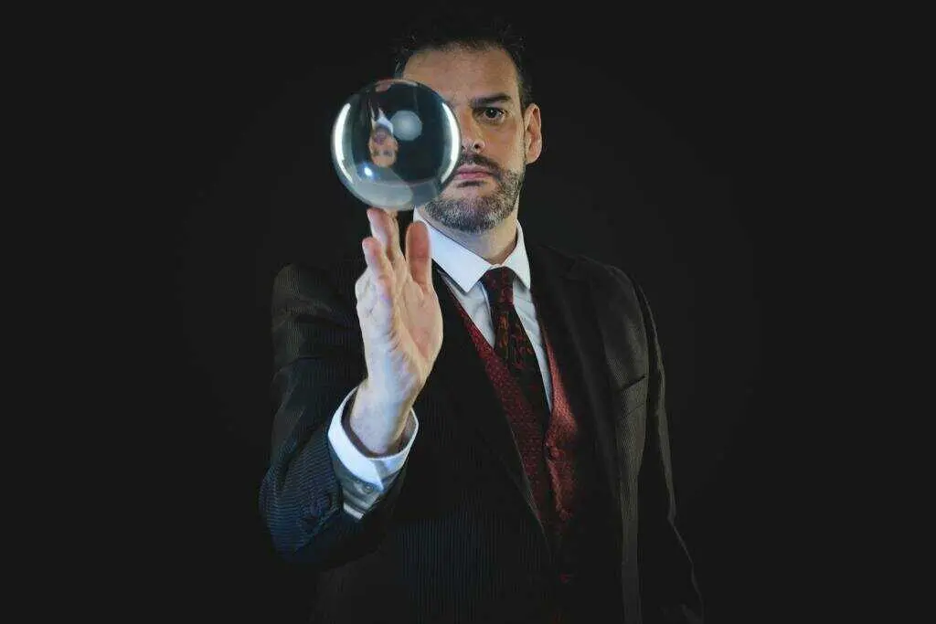 Jorge Astyaro, hipnotista y mentalista. Imagen del Ayuntamiento de Madrid.