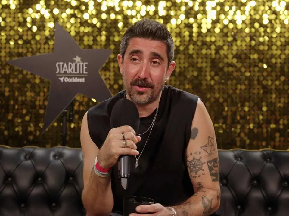 El cantante &Aacute;lex Ubago en imagen de EP.