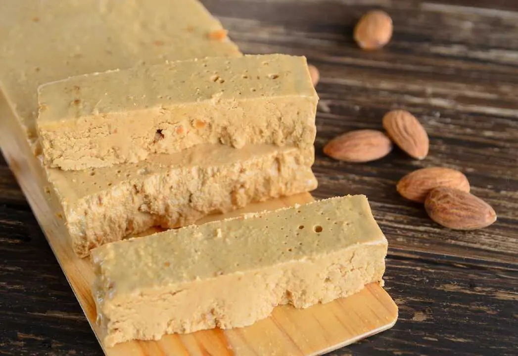 Un turr&oacute;n en imagen de archivo.