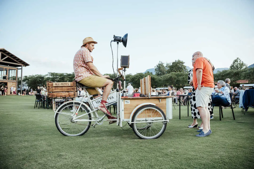 'The Bike Clickbox' del artista Lisard Cabarroques.