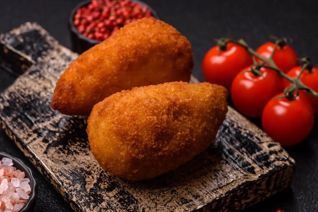 Croquetas en imagen de archivo.