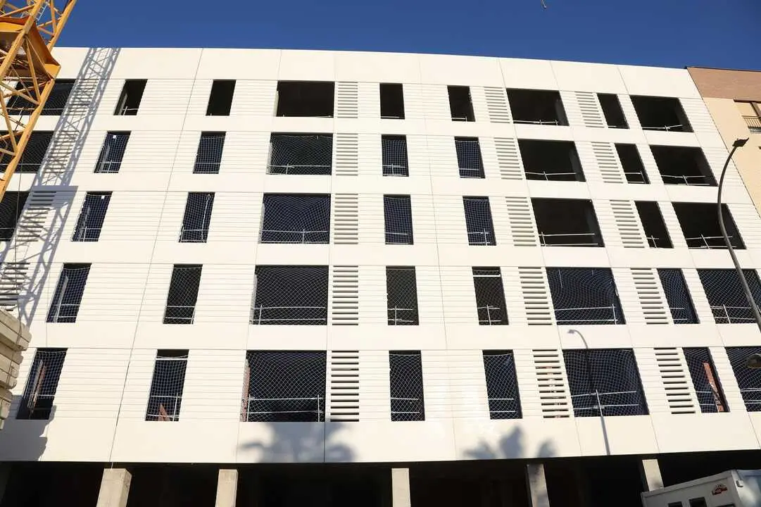 Las 23 viviendas p&uacute;blicas de alquiler en el Paseo en la Estacde Getafe se sortear&aacute;n el 19 de enero. Imagen del consistorio.