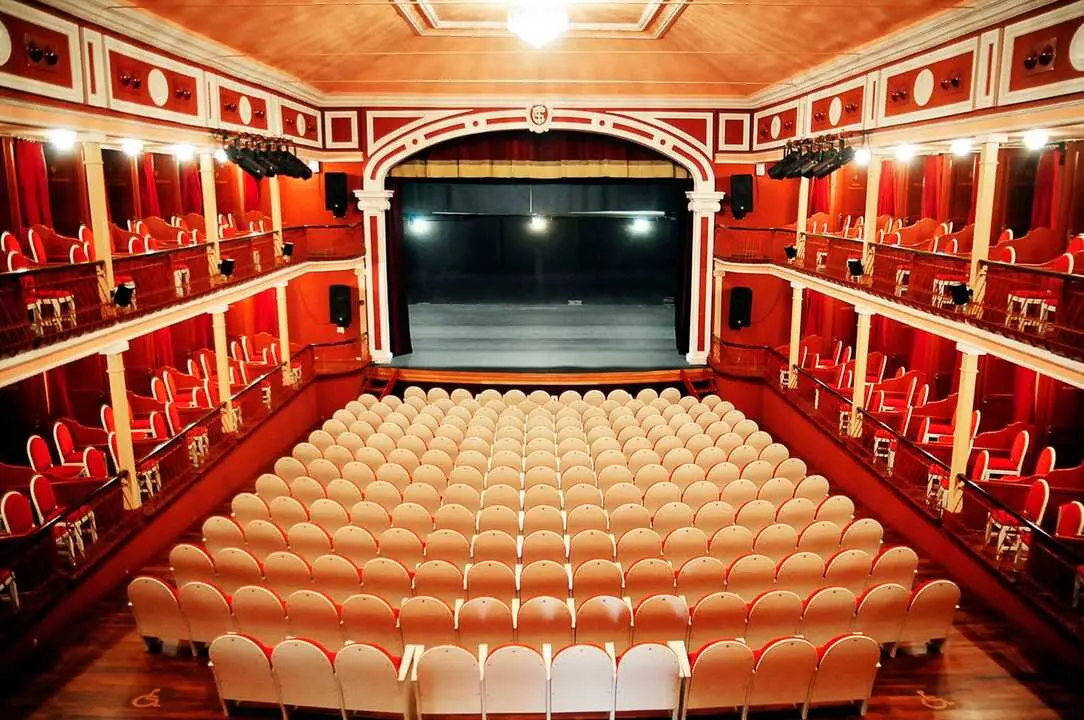 Teatro Sal&oacute;n Cervantes de Alcal&aacute; de Henares.