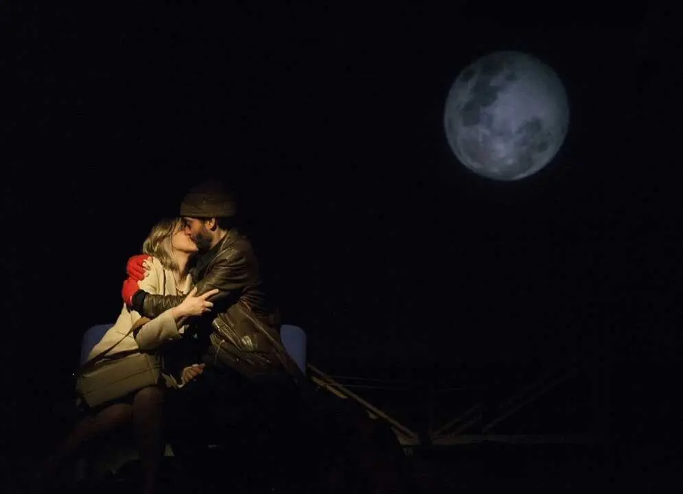 El Corral de las Comedias lleva San Valent&iacute;n a escena con 'Noches de amor ef&iacute;mero', de Paloma Pedrero. Imagen de Corral de Comedias.
