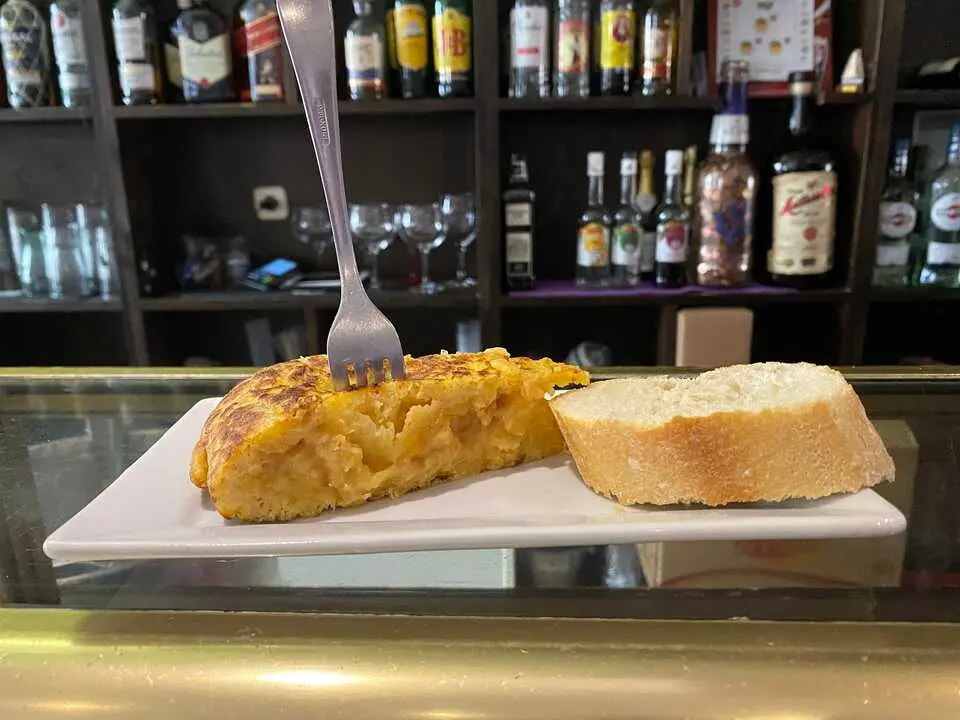 Un pincho de tortilla. Imagen del consistorio.