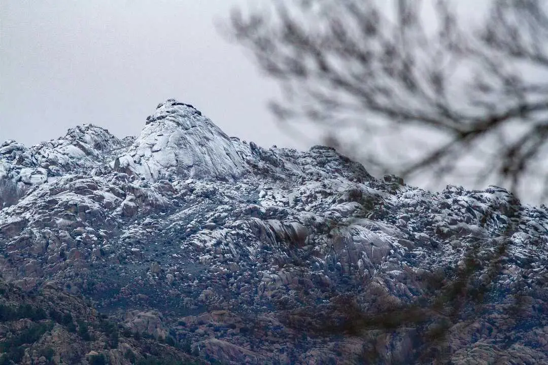 Solsticio de invierno en Pico del Yelmo, a 21 de diciembre de 2025, en La Pedriza, Sierra de Guadarrama, Madrid (Espa&ntilde;a). Imagen de archivo de EP.