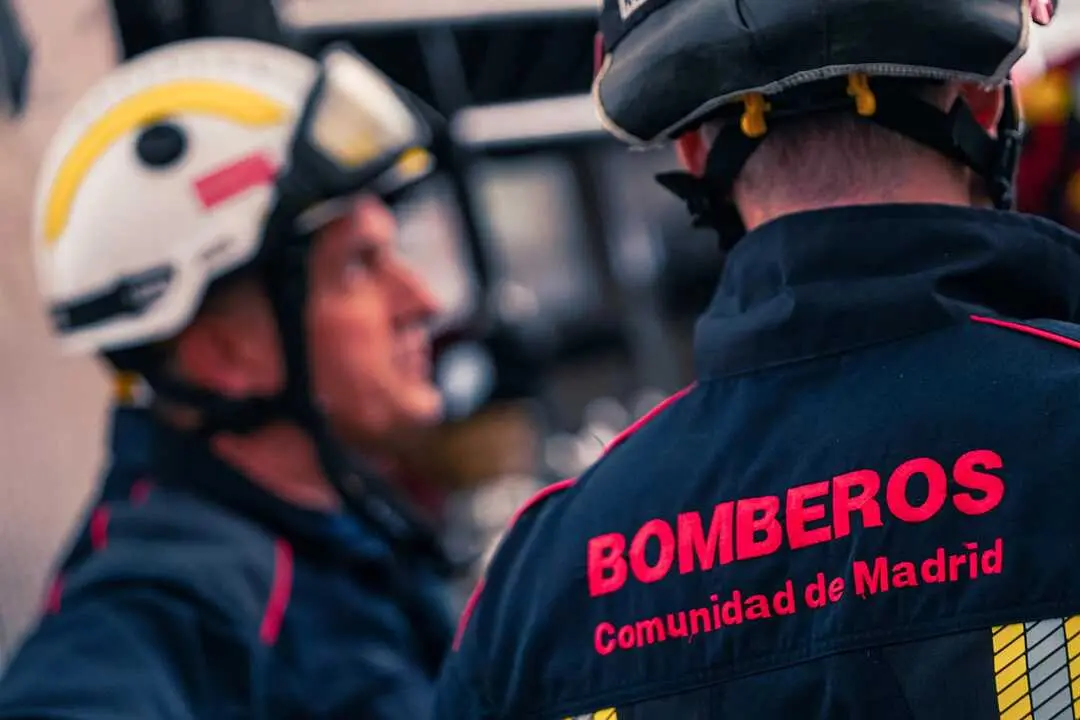 Personal de Bomberos de la Comunidad de Madrid. Imagen de archivo de la Comunidad de Madrid.