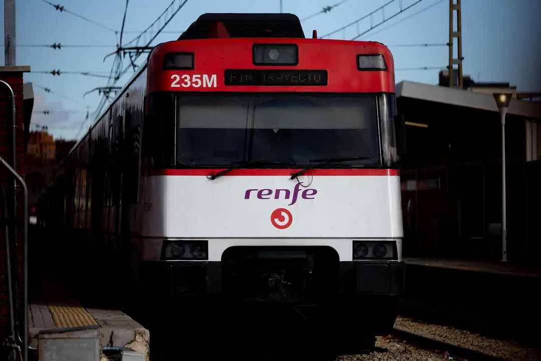Un tren de Cercan&iacute;as en imagen de archivo.