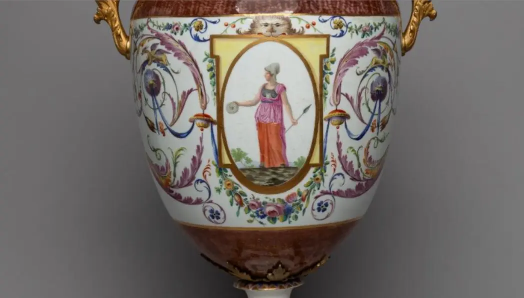 Exposici&oacute;n de la porcelana producida en la Real F&aacute;brica del Buen Retiro. Imagen de la Comunidad de Madrid.