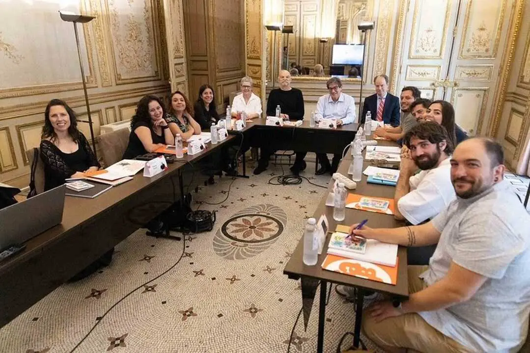 El taller de Mart&iacute;n Caparr&oacute;s vuelve a la Feria del Libro de Madrid para formar a escritores. Imagen de Feria del Libro.