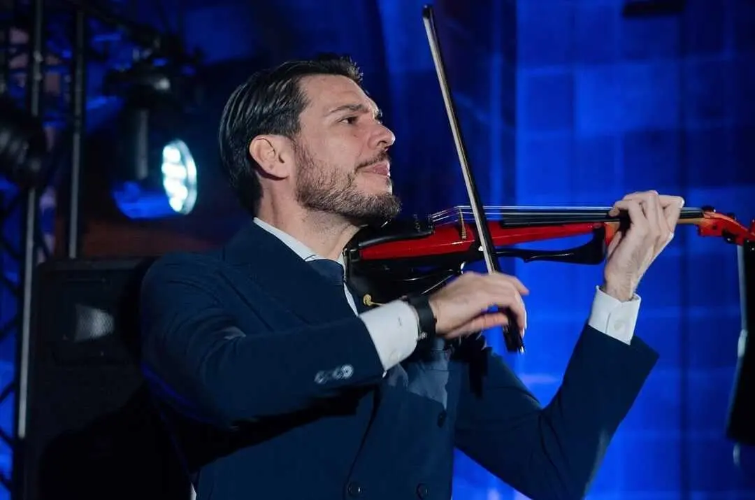 Pablo Navarro.