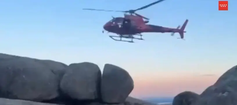 El momento del rescate. Imagen de Emergencias Madrid.