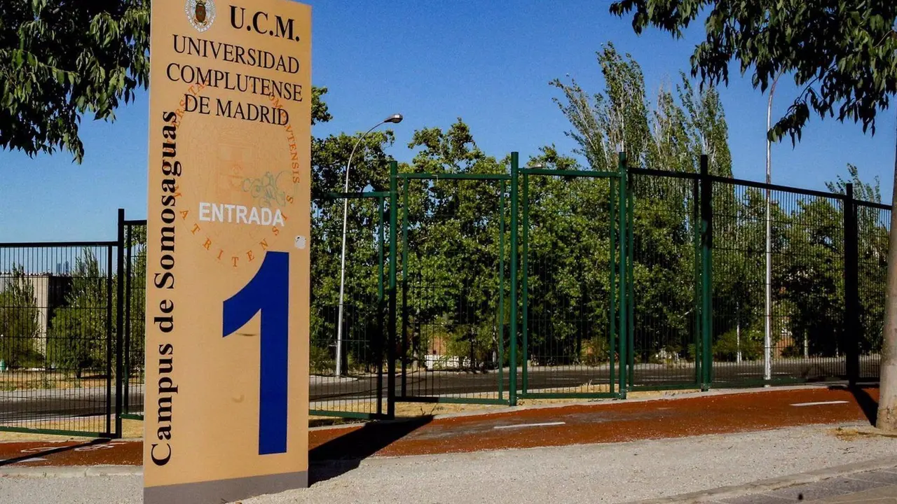 09/08/2019 Cartel de entrada al Campus de Somosaguas de la Universidad Complutense de Madrid -UCM-.
POLITICA 
Ricardo Rubio - Europa Press