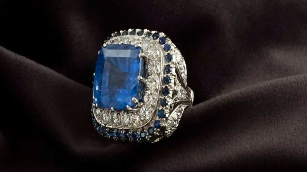 Joya azul.