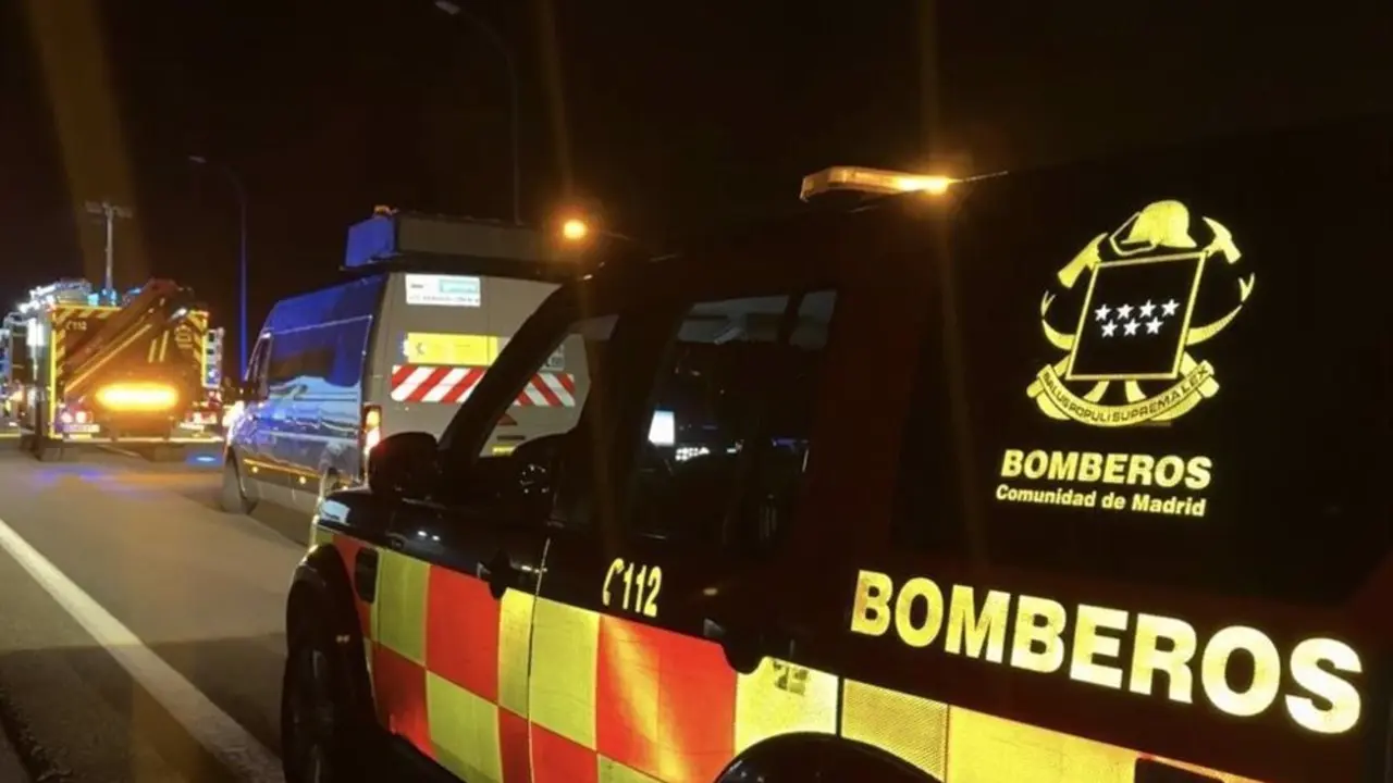 Cami&oacute;n de Bomberos CAM.