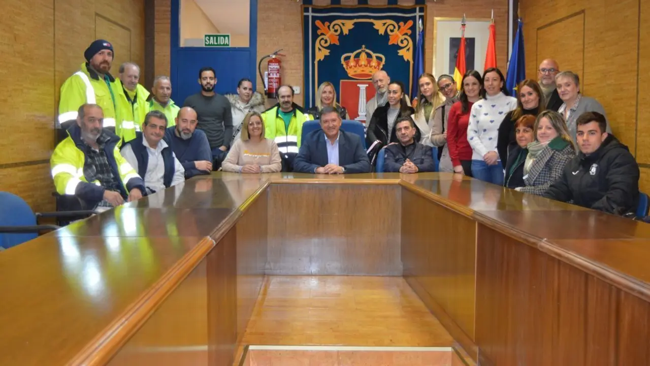 Incorporaci&oacute;n de los 24 desempleados Humanes.