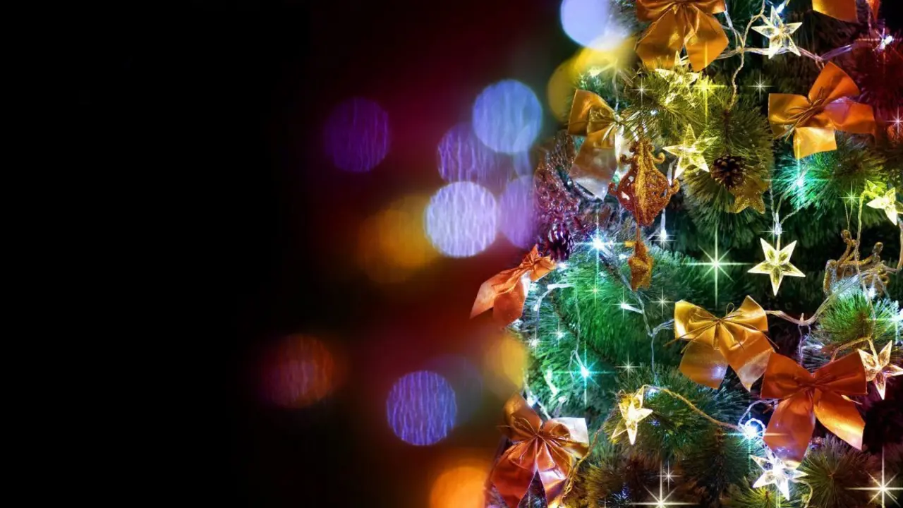 &Aacute;rbol de Navidad con luces