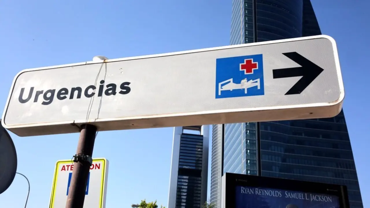 Cartel de Urgencias de un hospital de Madrid