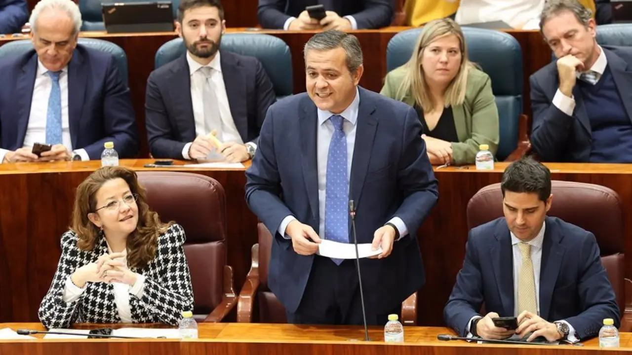 Comunidad de Madrid dialogando para ayudar a los afectados por la l&iacute;nea 7B de Metro