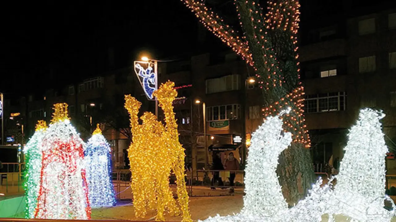 Luces de Reyes Magos en Villalba