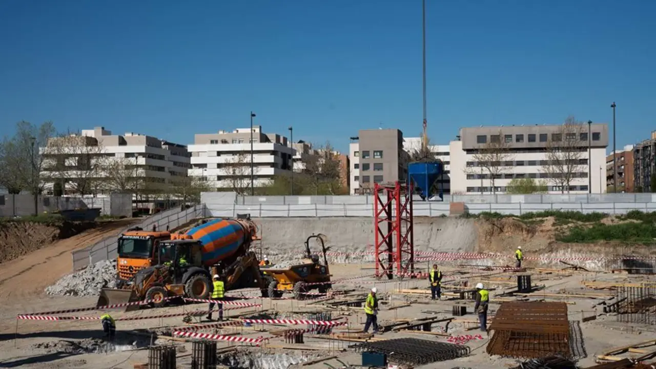 Viviendas en construcci&oacute;n