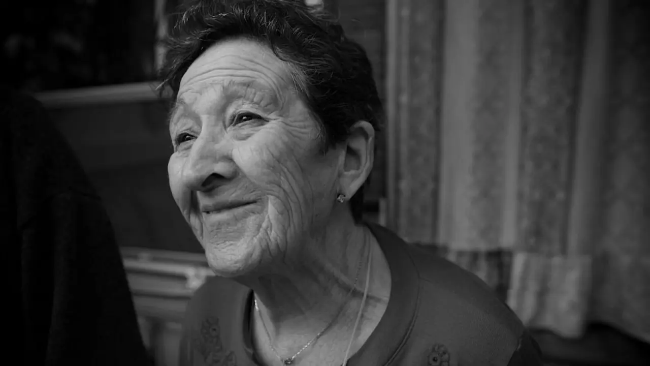 Una de las protagonista de la exposici&oacute;n 'abuelas' de Aldea del Fresno.