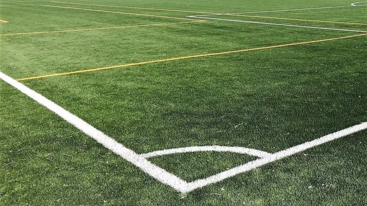 Imagen de archivo de un campo de f&uacute;tbol.