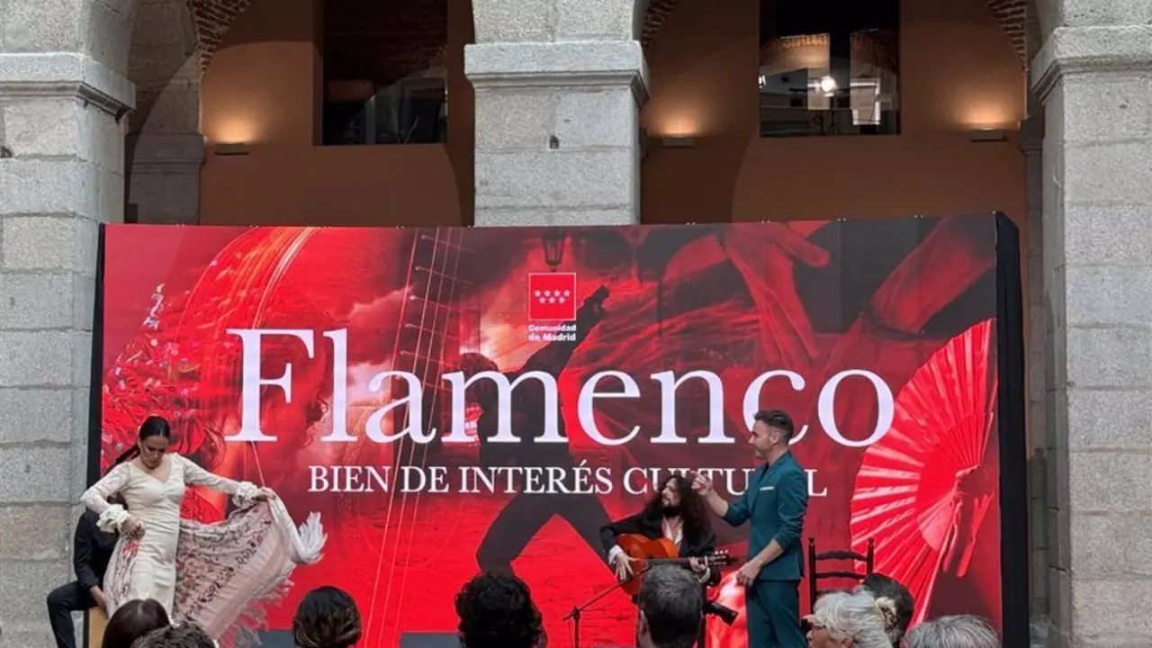 Cartel de la Comunidad de Madrid del flamenco como Bien de Inter&eacute;s Cultural