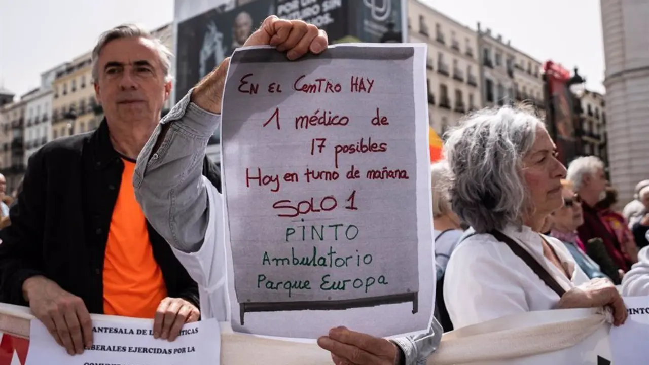 Manifestaci&oacute;n en la Puerta del Sol de Madrid a favor de la Sanidad P&uacute;blica