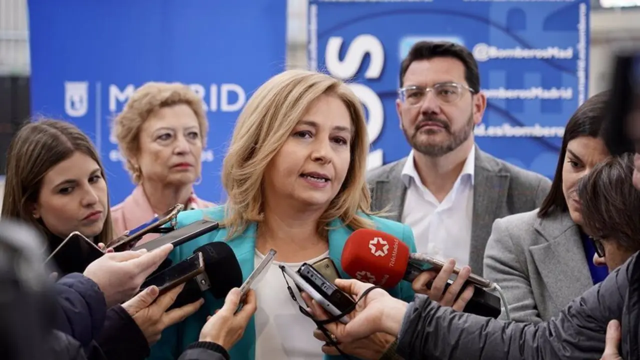 Inma Sanz declarando ante los medios de comunicaci&oacute;n