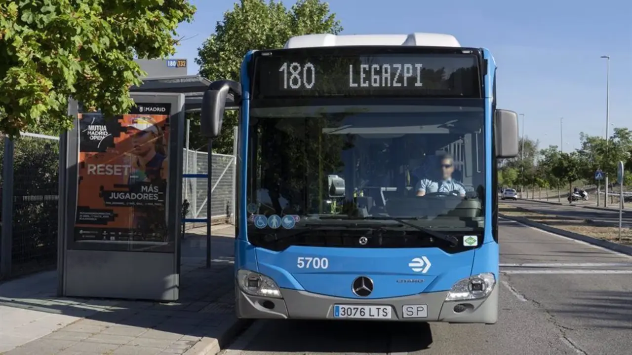 L&iacute;nea de autob&uacute;s 180 de la EMT