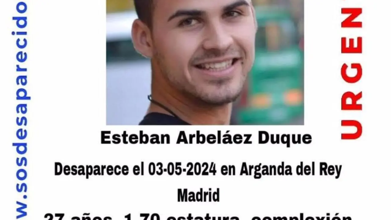 Cartel de SOS Desaparecidos de Esteban Arbel&aacute;ez Duque, joven desaparecido en  Arganda del Rey