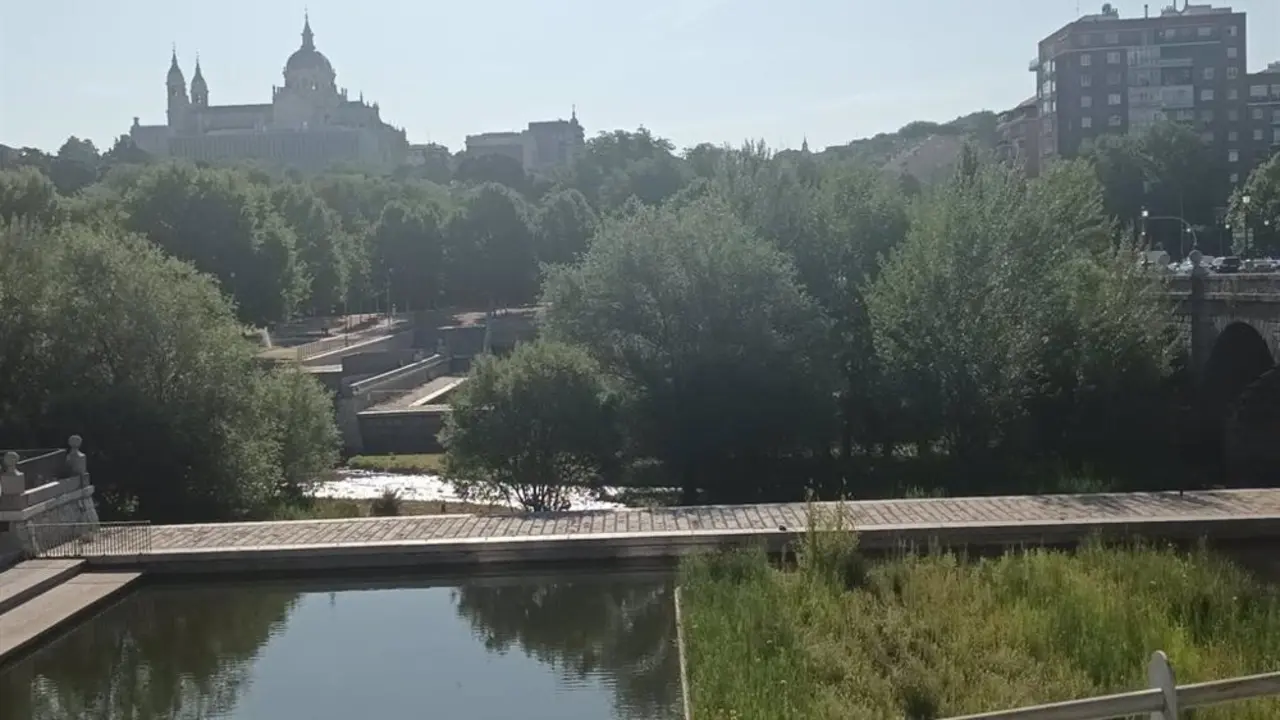 El r&iacute;o Manzanares desde Madrid R&iacute;o